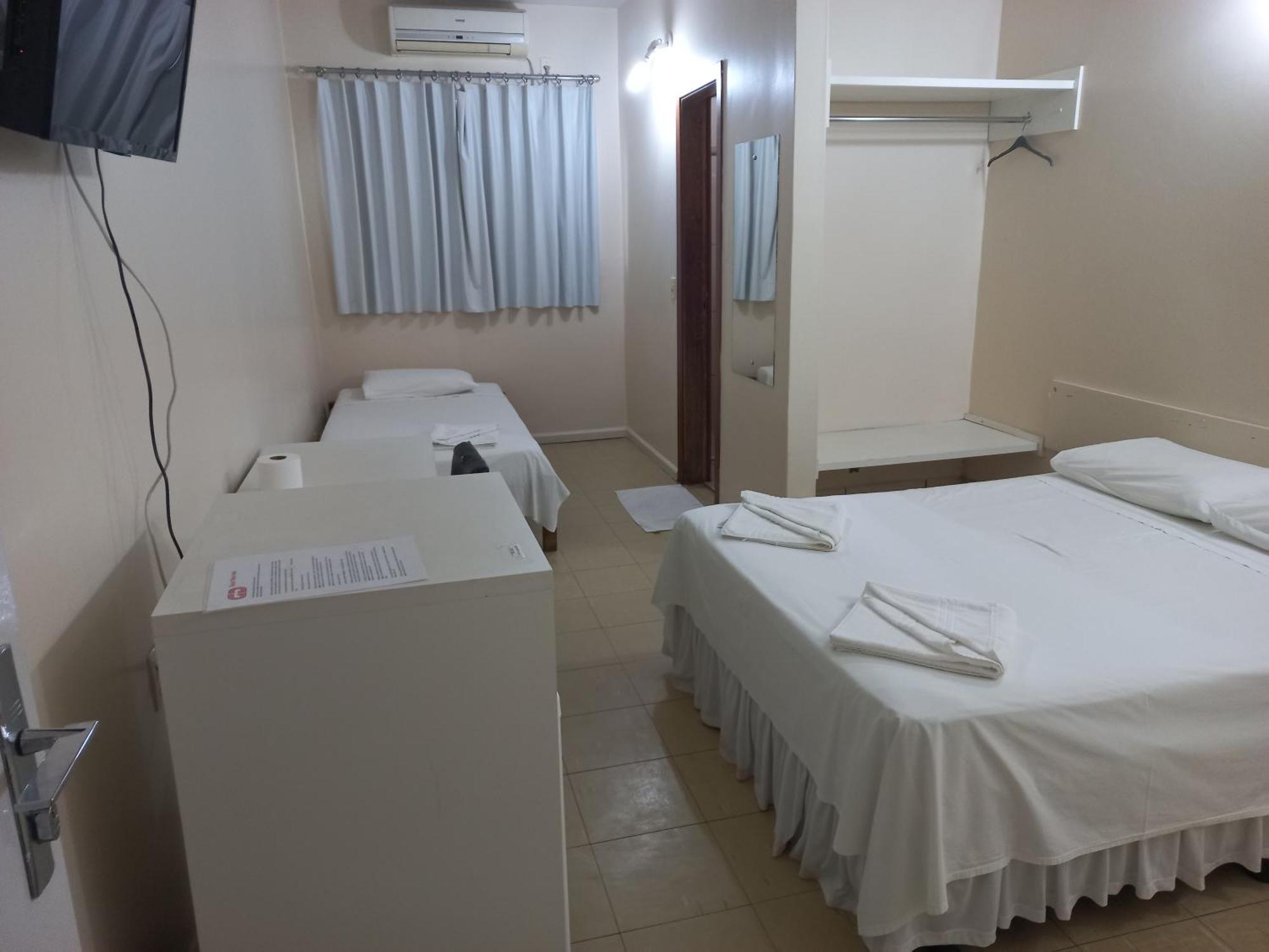 Palace Gurupi Hotel Ngoại thất bức ảnh