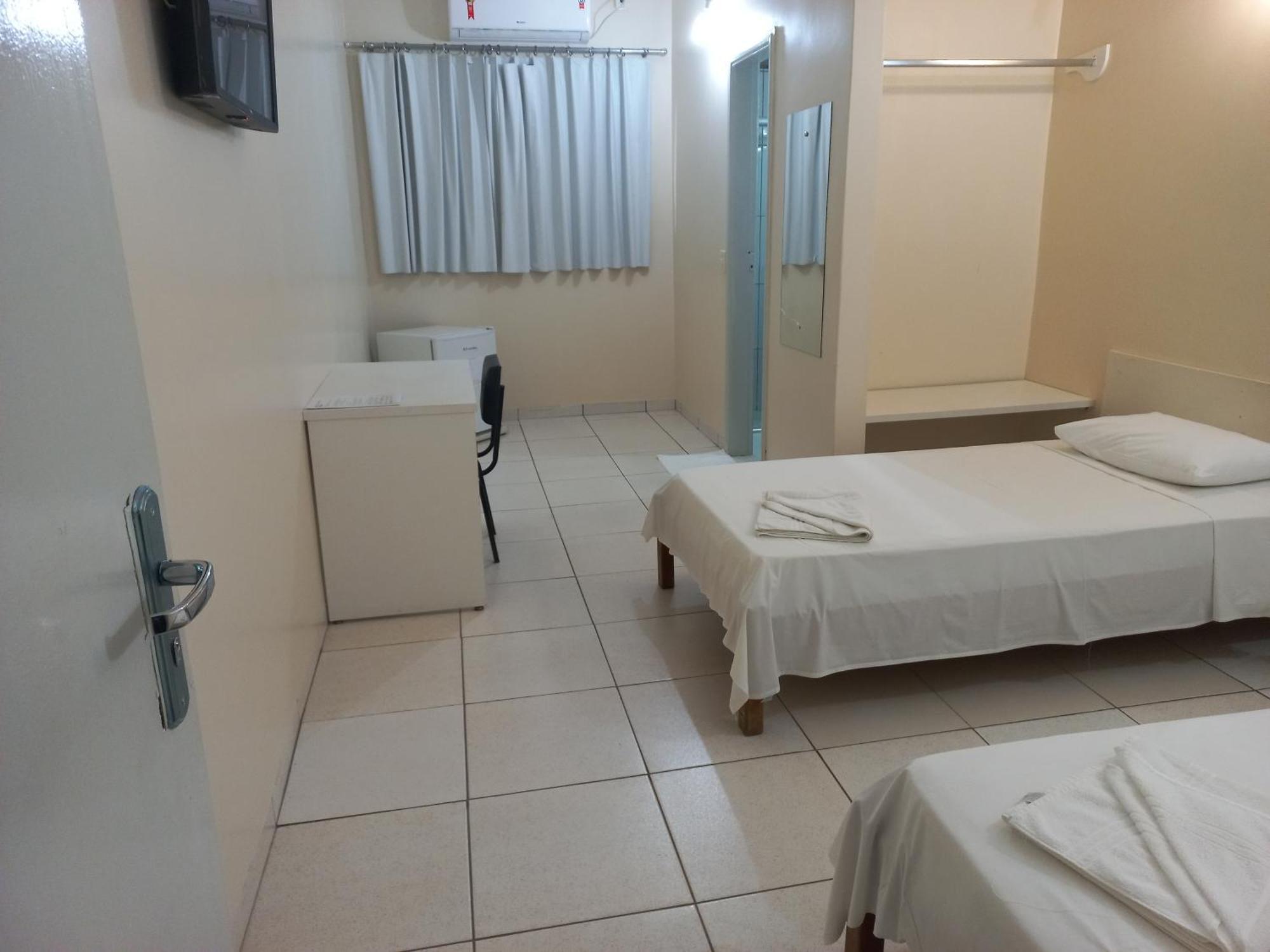 Palace Gurupi Hotel Ngoại thất bức ảnh